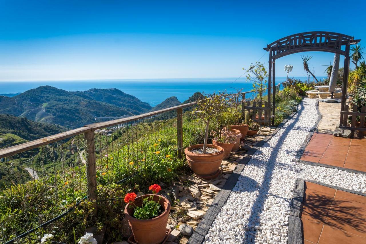 Finca Mariposa Mariposaholidays 内尔哈 外观 照片